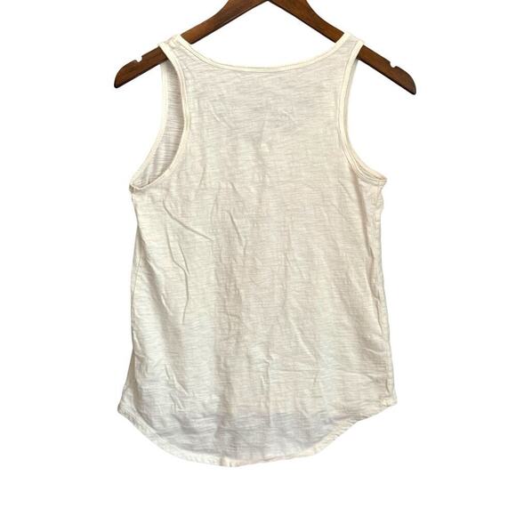 Old Navy White Floral Tank Top | Sleeveless Hi-Low Hem | Size Small S/P - Picture 4 of 5